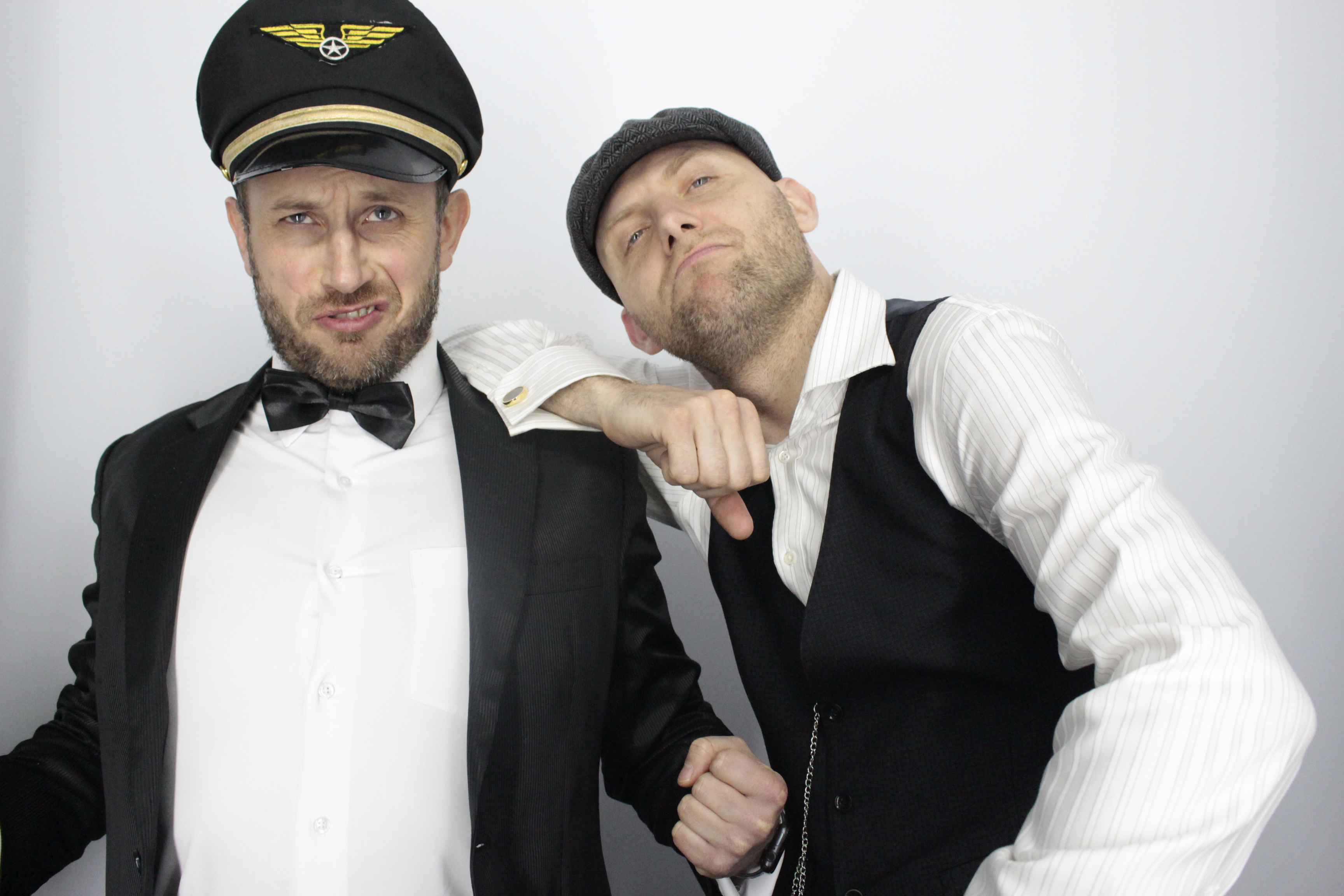 End of Year Party – Aviator  | View more photos from the event at gallery.myphotoboothexperience.co.uk/u/MyPhotoBoothExperienceLtd/End-of-Year-Party-–-Aviator